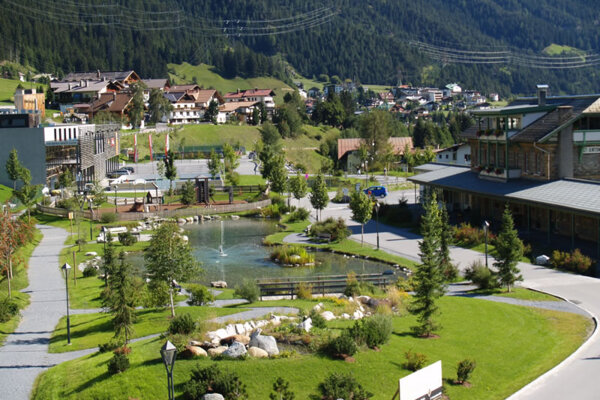 Village park - St. Anton am Arlberg Village park - St. Anton am Arlberg